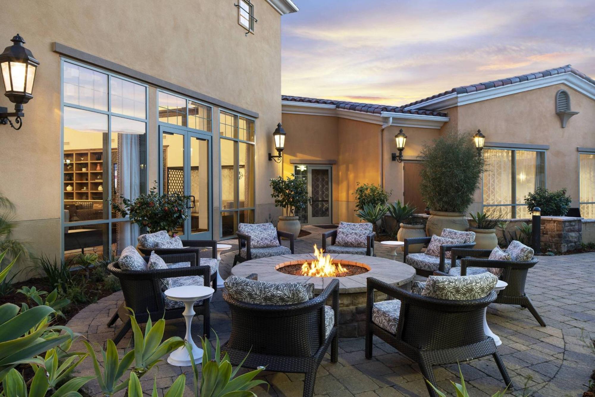 Courtyard By Marriott Santa Barbara Goleta Otel Dış mekan fotoğraf