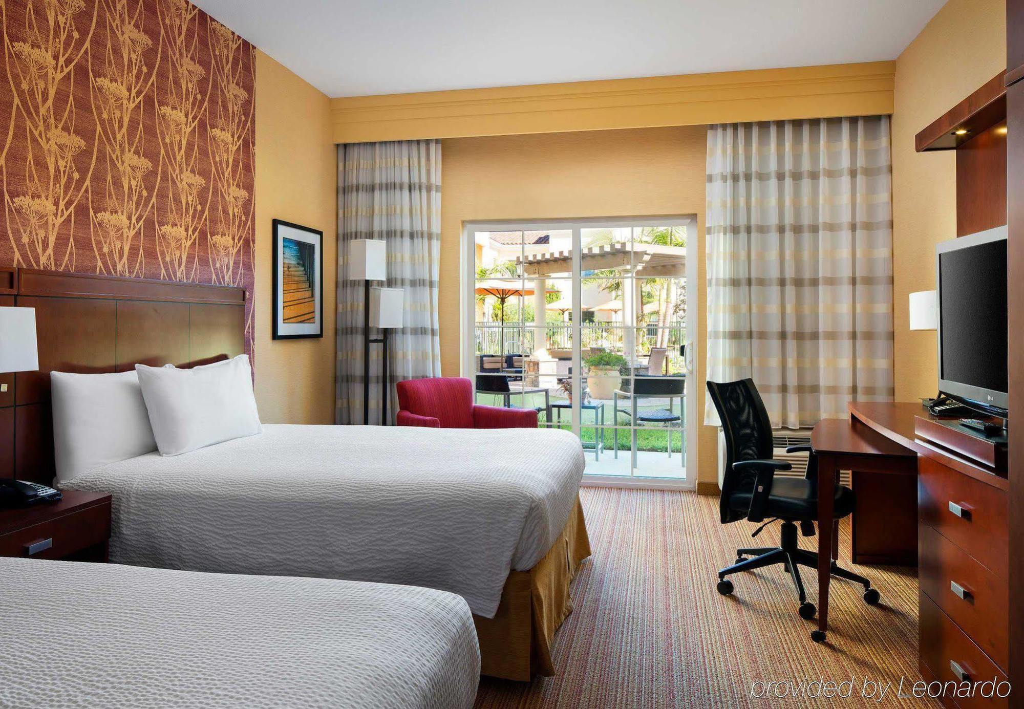 Courtyard By Marriott Santa Barbara Goleta Otel Dış mekan fotoğraf