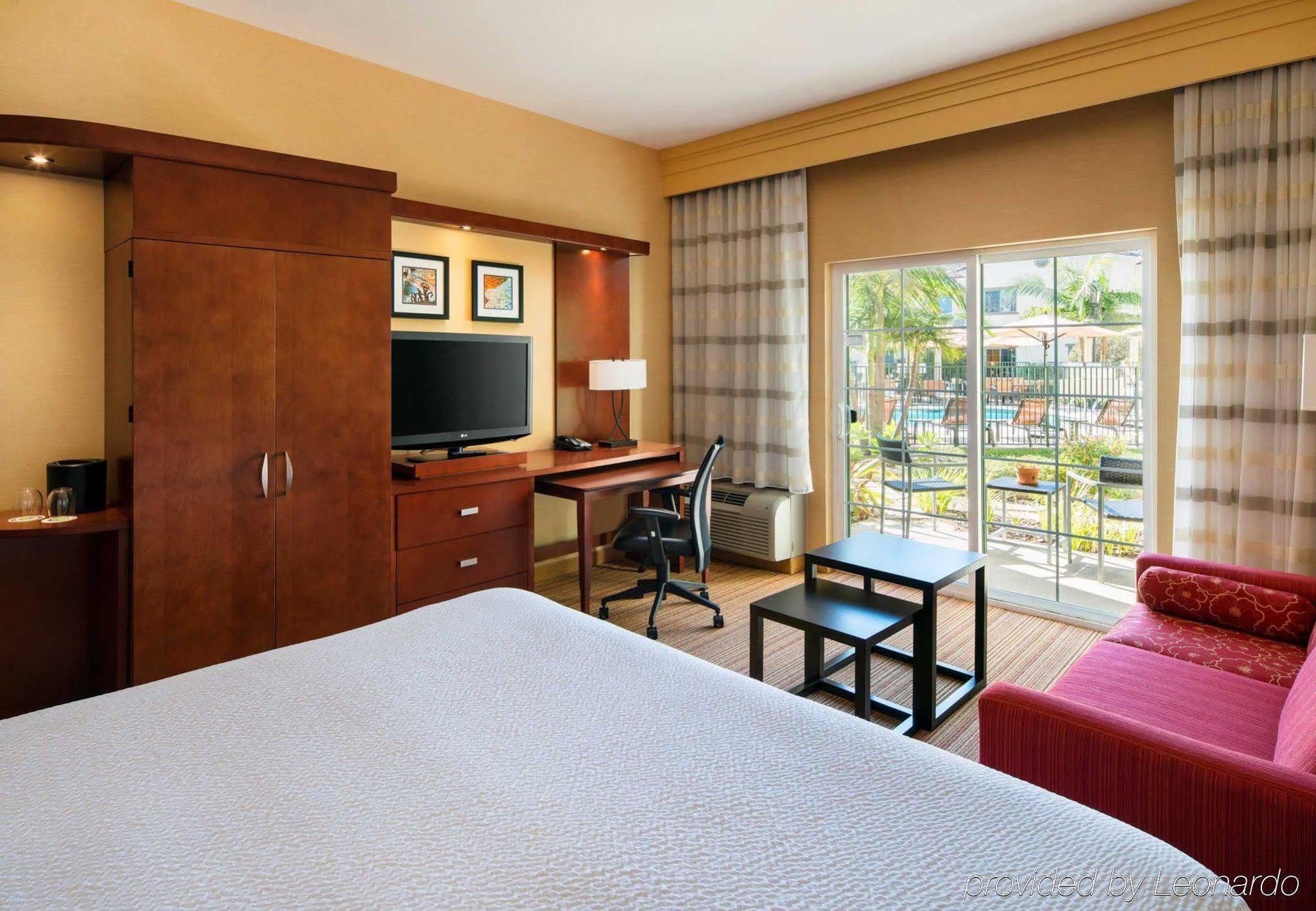 Courtyard By Marriott Santa Barbara Goleta Otel Dış mekan fotoğraf