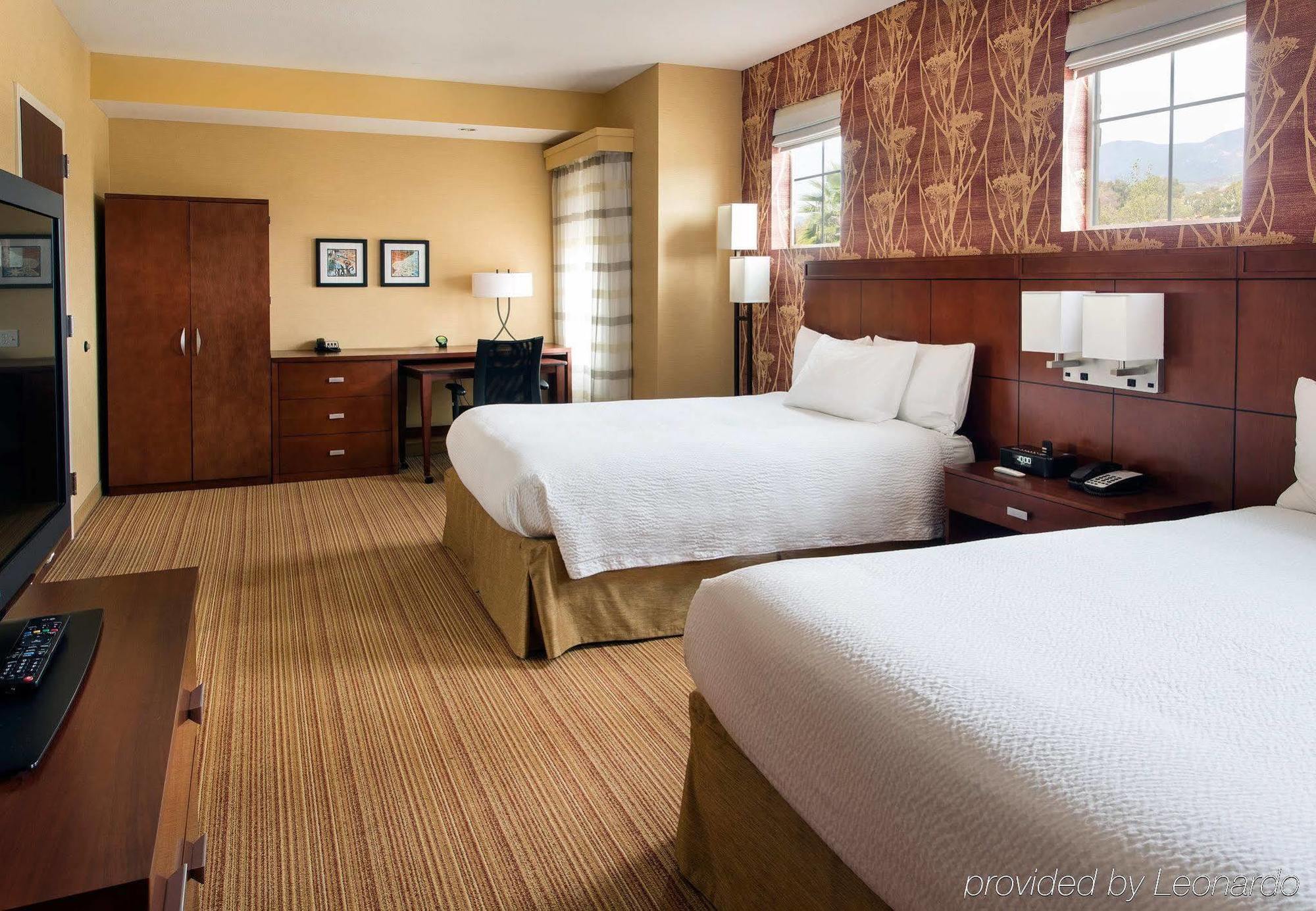Courtyard By Marriott Santa Barbara Goleta Otel Dış mekan fotoğraf